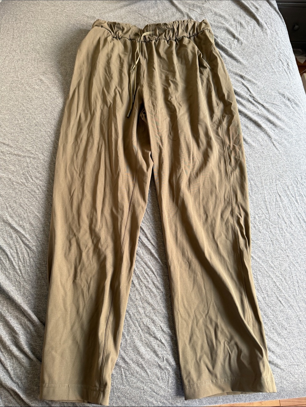 lululemon athletica women's pants size 8